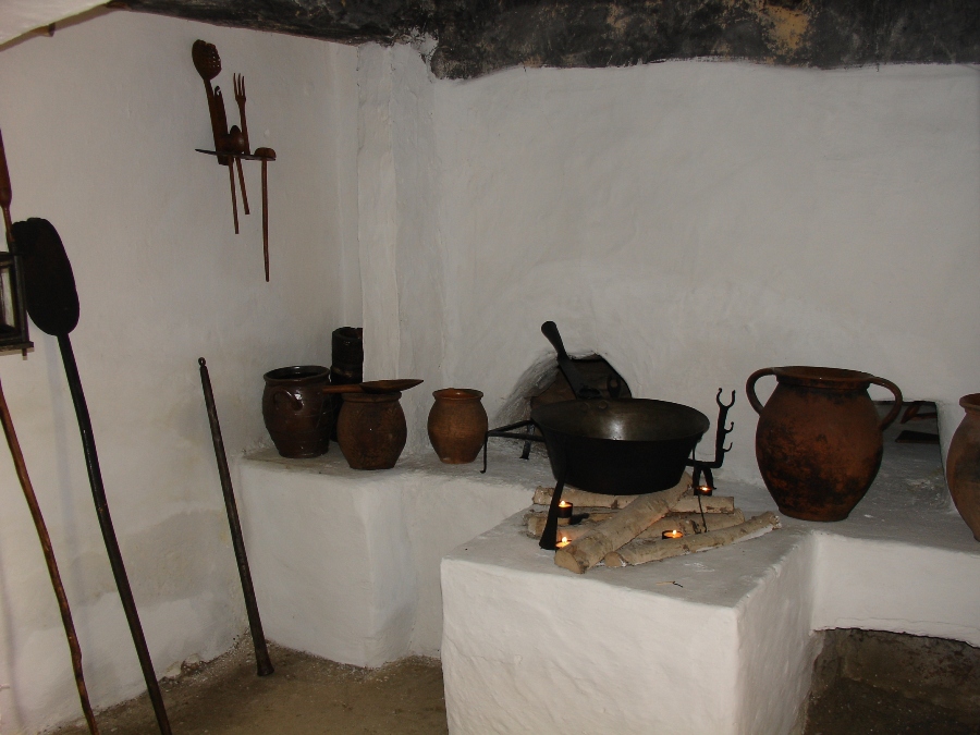 Rodný dom Jána Hollého (www.zahorskemuzeum.sk)